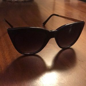 Black Men’s Cat-Eyed Sunglasses
